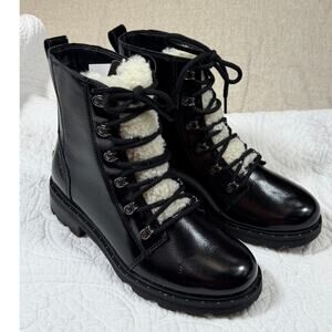 NWT Sorel Women's 10 Lennox Lace Cozy Waterproof Patent Leather Lambswool Boot